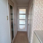 (玄関) (玄関)