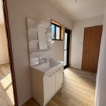 2F(洗面所) 2F(洗面所)